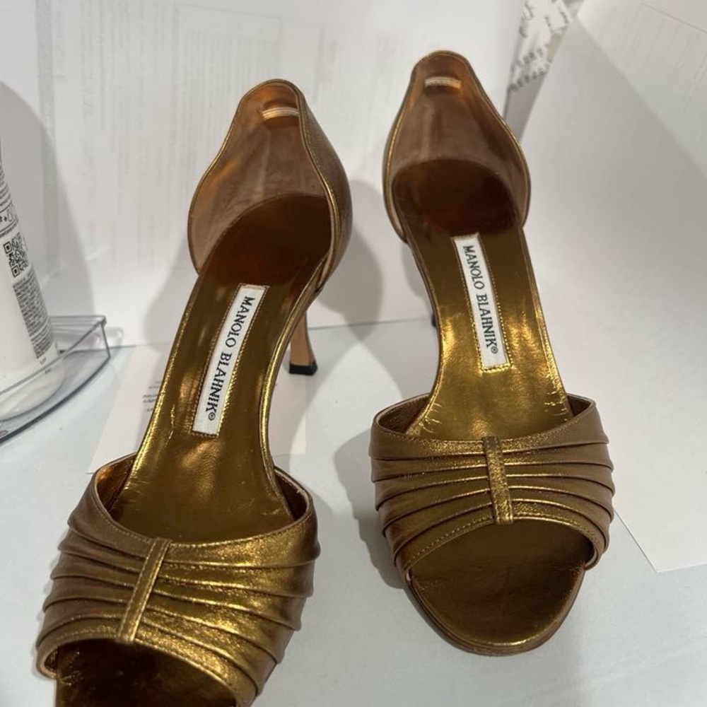Manolo Blahnik Bronze Open-Toe Heels - Picture 3 of 6